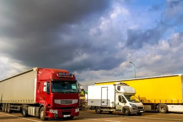 Adana Çamlıhemşin Nakliyat Ambarları